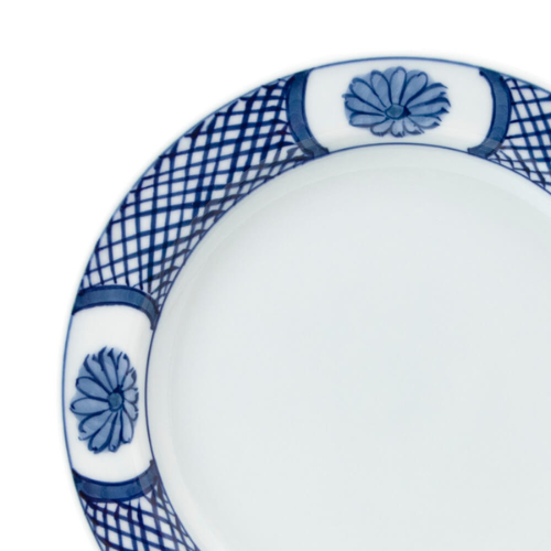 Prato Arita Ware Padrão Crisântemo Azul e Branco (21,0cm)