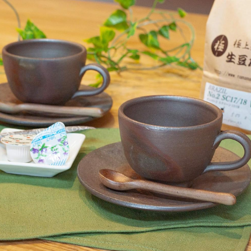 Conjunto de Xícaras com Colher Bizen Ware Mugen Kobo Sengiri (6 peças)